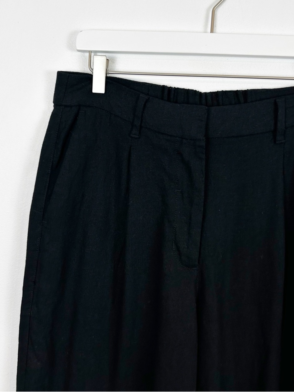 Old Navy Linen Tailored Pants Size Medium in Black Jack - Picture 2 of 6
